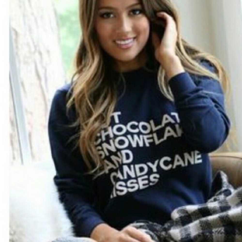 ISO kittenish winter sweatshirt